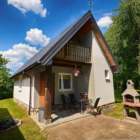 Spacious And Comfortable Homes With Pool