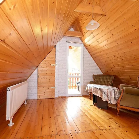 別荘 Spacious And Comfortable Homes With Pool ダルウォボ