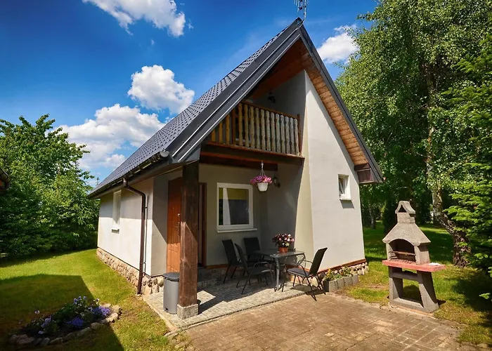 Spacious And Comfortable Homes With Pool