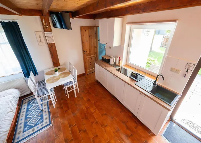 Spacious And Comfortable Homes With Pool *